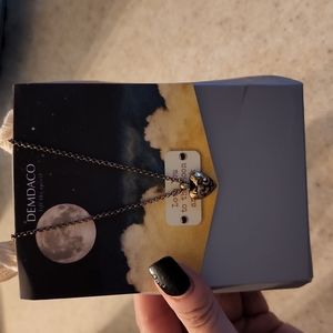 Story Heart Pendant necklace